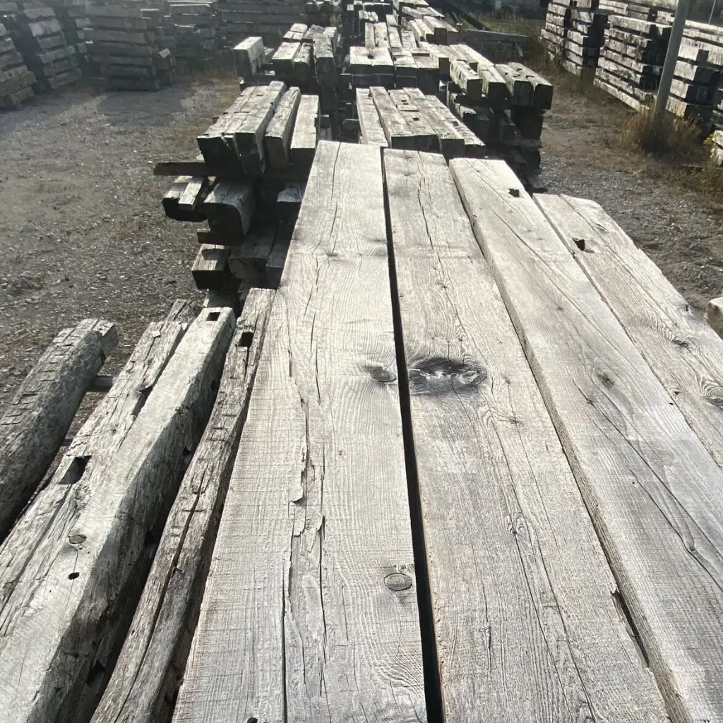 Raw wood - Timeless